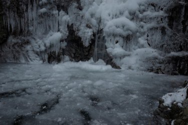 払沢の滝の凍結　～都心から２時間で見られる氷瀑～