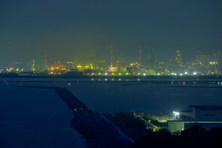 雑賀崎灯台からの眺め　～紀伊水道が一望できる古くからの景勝地～