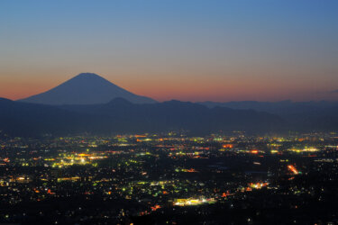 曽我別所で夜景を見てきました。 ～富士山を背景に広がる足柄平野の夜景～