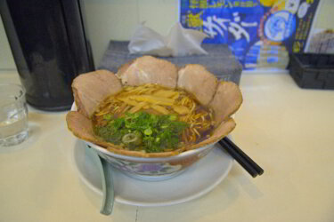 尾道ラーメン「丸ぼし」（広島県尾道市）で食事をしてきました。