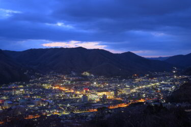 高梁市ループ橋展望台（岡山県高梁市）で夜景を見てきました。