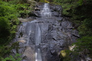 富久貴の滝（京都府福知山市）を見てきました。
