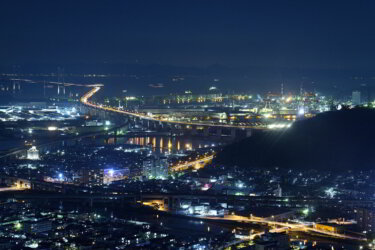 青ノ山山頂展望台（香川県宇多津町）から夜景を見ました。